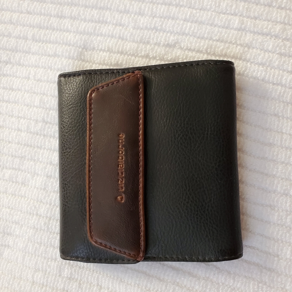 Liz Claiborne billfold